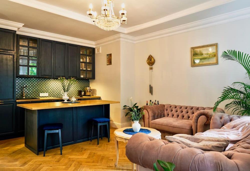 Old W Samym Sercu Miasta. Apartment
